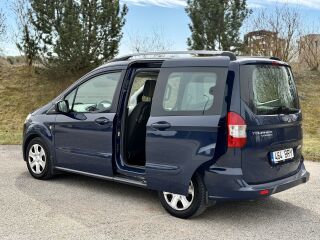 Ford Tourneo Courier 1.0 74kW