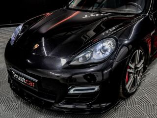 Porsche Panamera GTS Sport chrono 4.8 316kW