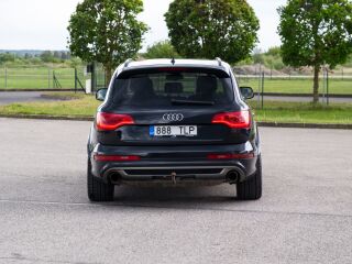 Audi Q7 S-line + 3.0 V6 176кВ