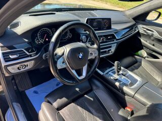 BMW 730 3.0 195кВ