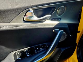 Kia Stinger Sunset Yellow Limited Edition 3.3 V6 BiTurbo 272kW