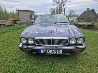 Jaguar XJ6 3.2 R6 155kW