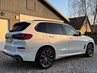 BMW X5 M-Sportpakett 3.0 195kW