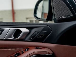 BMW X5 M50 Individual Shadow Line 3.0 294kW