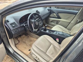 Toyota Avensis 2.2 130kW
