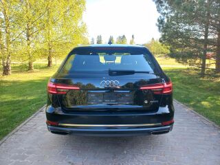 Audi A4 S-Line Quattro 2.0 140kW