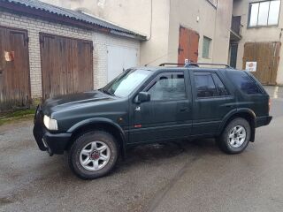 Opel Frontera 2.5 85kW