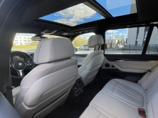 BMW X5 3.0 230kW