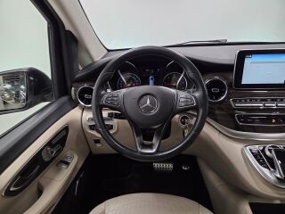 Mercedes-Benz V 300 Avantgarde LONG 4Matic 2.0 176kW