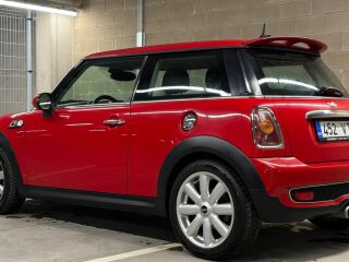 MINI Cooper S Turbo R56 1.6 128кВ
