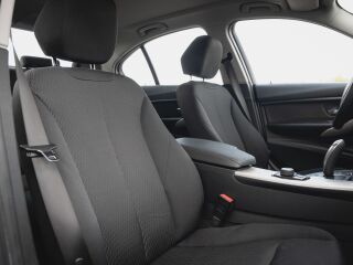 BMW 318 i LCI 1.5 100kW