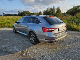 Skoda Superb 1.8 132kw 1.8 132kW
