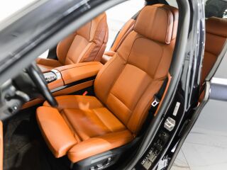 BMW 740 Facelift Individual X-drive 3.0 230kW