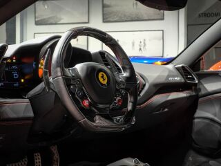 Ferrari 488 3.9 493kW