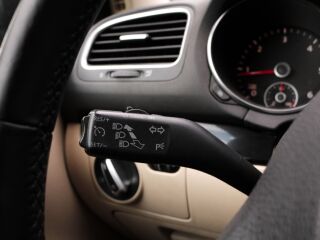 Volkswagen Golf 2.0 81кВ