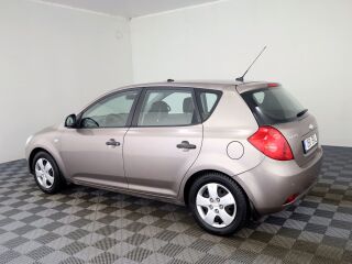 Kia Ceed Elegance ATM 1.6 90кВ