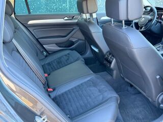 Volkswagen Passat R-Line 1.8 132kW