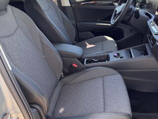 Volkswagen Tiguan Life 30Y 1.5 150кВ