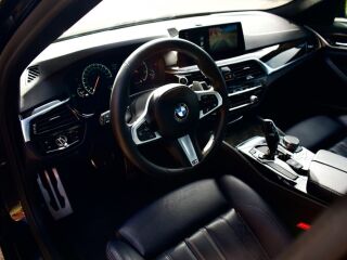 BMW 520 M-Sportpakett Shadowline xDrive 2.0 B47 140kW