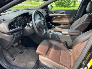 Opel Insignia Sports Tourer 2.0 154кВ