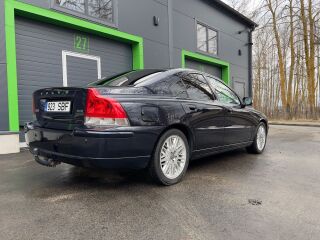 Volvo S60 2.4 120kW