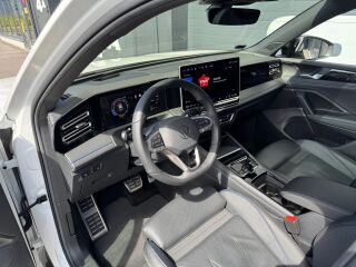 Volkswagen Tiguan NF R-Line Black Style 2.0 DXN 142кВ