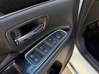 Mitsubishi Outlander Facelift Luxury 4WD PHEV 2.4 165kW