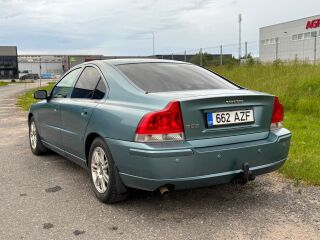 Volvo S60 2.4 103кВ