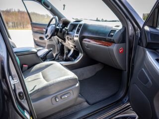 Toyota Land Cruiser Camper 3.0 127кВ