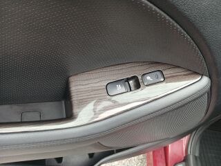 Kia Optima Exclusive Infinity 1.7 R4 100кВ