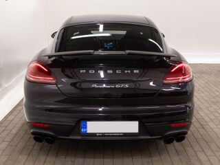 Porsche Panamera GTS 324kW