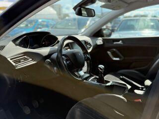 Peugeot 308 1.5 75kW