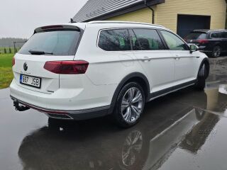 Volkswagen Passat Alltrack Sportscombi 4Motion TDI 147kW