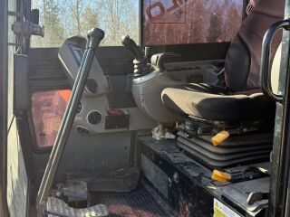 JCB 85-Z1