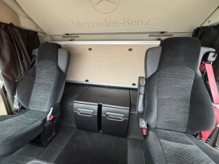 Mercedes-Benz Actros 2546 6x2/4 335кВ