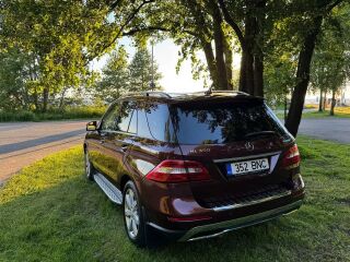 Mercedes-Benz ML 350 3.5 V6 225kW
