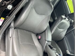 Toyota Prius 1.8 R4 73кВ