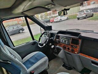 Ford Burstner A648 2.2 96kW