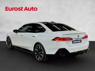 BMW i5 M60 xDrive M-Sportpakett Pro 442kW