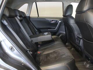 Toyota RAV4 Luxury Plus AWD 2.0 129кВ