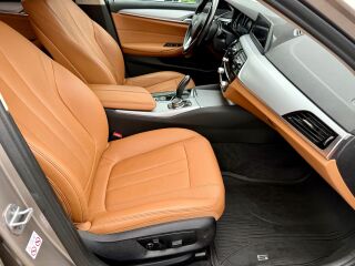 BMW 530 Luxury xDrive 3.0 195кВ