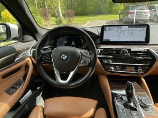 BMW 530 d xDrive Touring Luxury Line MHEV LCI 3.0 R6 210kW