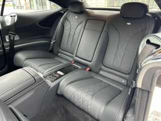 Mercedes-Benz S 560 4MATIC Coupé AMG 4.0 V8 345kW