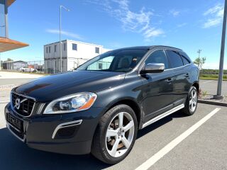 Volvo XC60 R-Design AWD 2.4 158kW