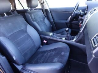 Toyota Avensis Touring Executive Facelift EU5 2.0 R4 D-4D TDI 91kW