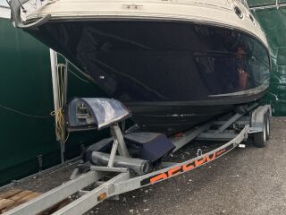 Sea Ray Sundancer 255 5.0 V8 MerCruiser MPI 194kW