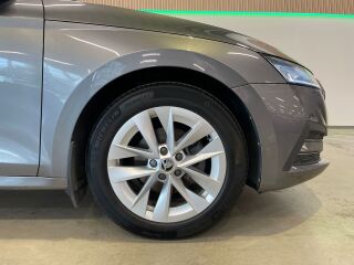 Skoda Octavia Elegance 1.5 TSI m-Hybrid 110kW