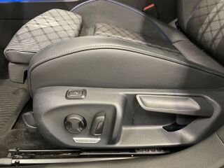 Volkswagen Passat Variant 4Motion R-Line Black Style 2.0 TDI 142kW