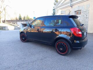 Skoda Fabia 1.6 77кВ