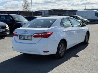 Toyota Corolla 1.6 97kW